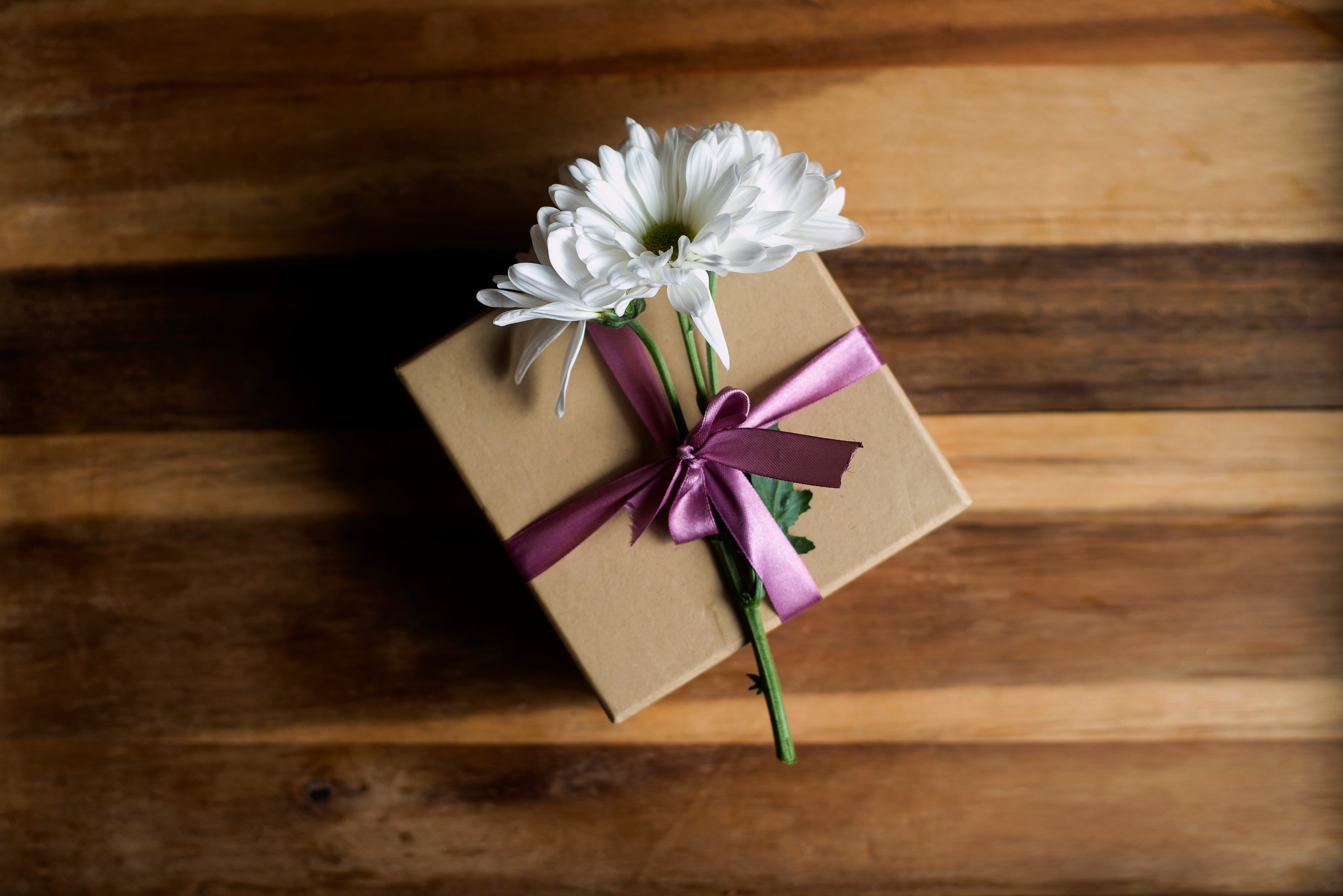gift-box-with-flower.jpg